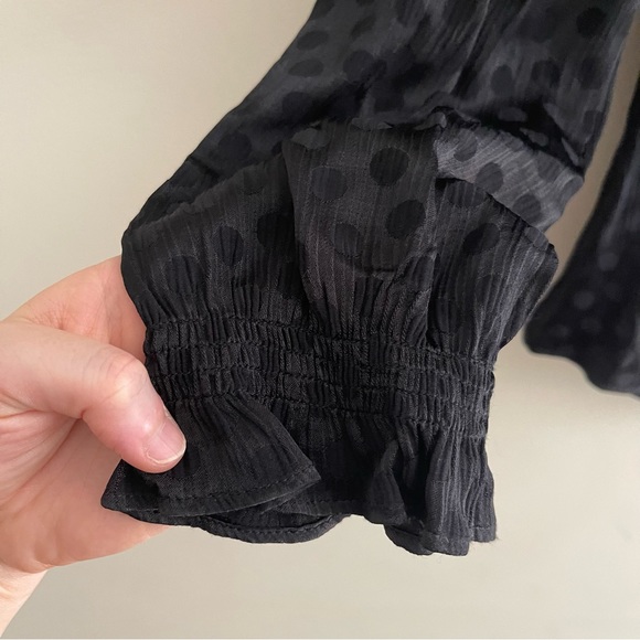 Madewell Smocked Sleeve Daylight Top in Woven Dot - Picture 4 of 11